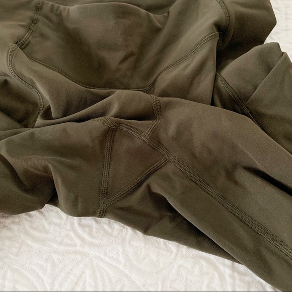 Lululemon Speed Up Tight (Luxtreme, 28" Inseam), Dark‎ Olive - Picture 8 of 11